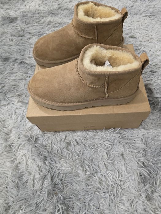 UGG Classic Ultra Mini