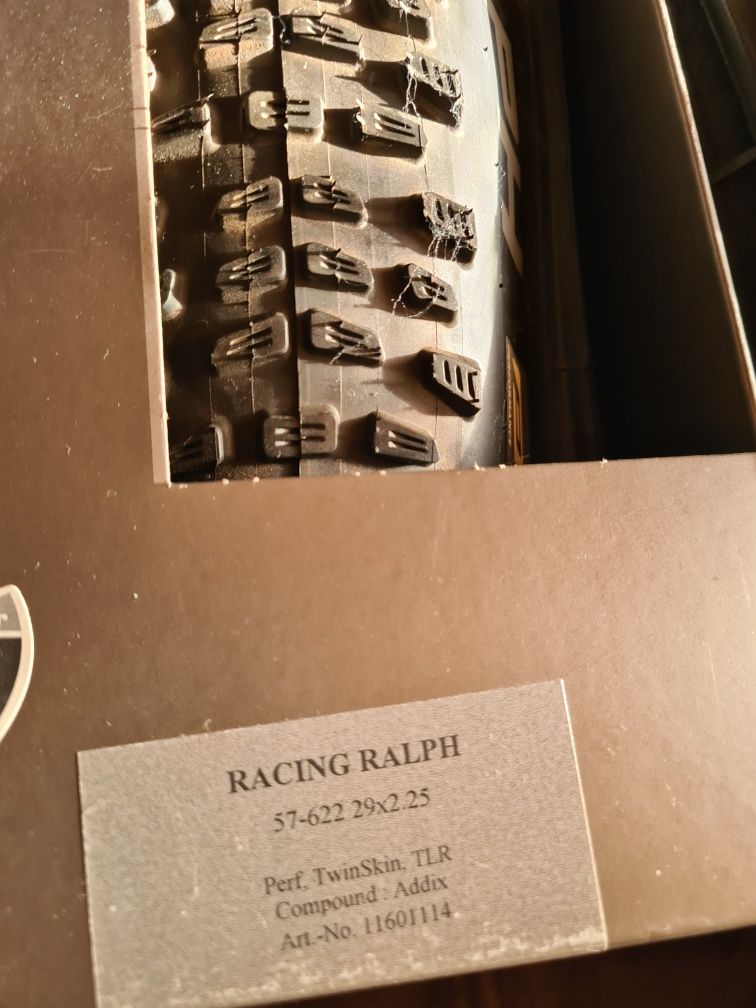 Cauciucuri Schwalbe Rocket Ron,și Racing Ralph 29x2,10 și 29x2,25