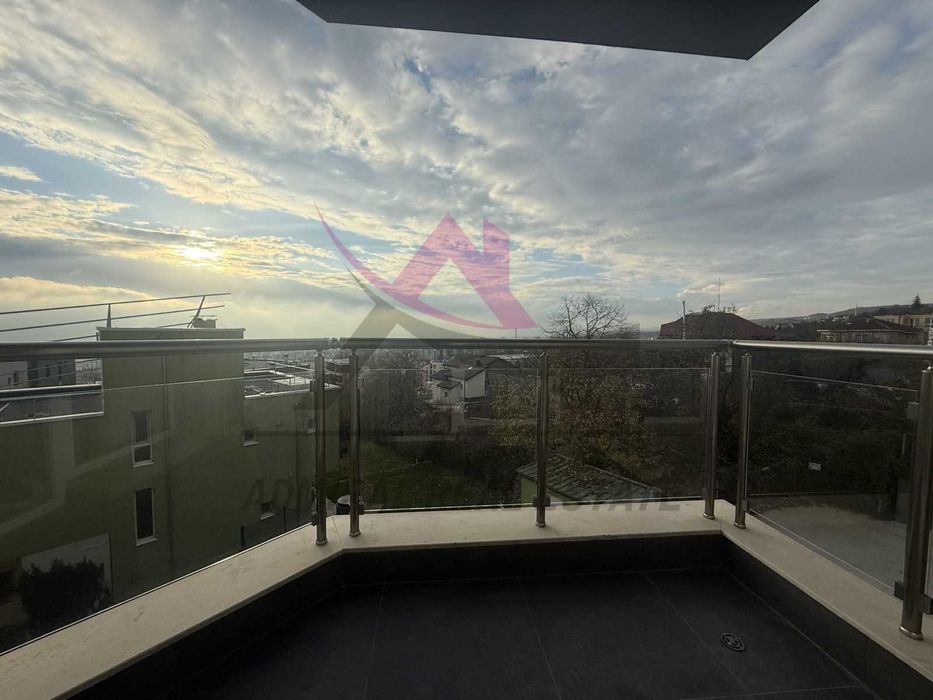 Дава се под наем Двустаен апартамент в Варна, Възраждане 3 - 60 кв.м за 434 € - Снимка #4