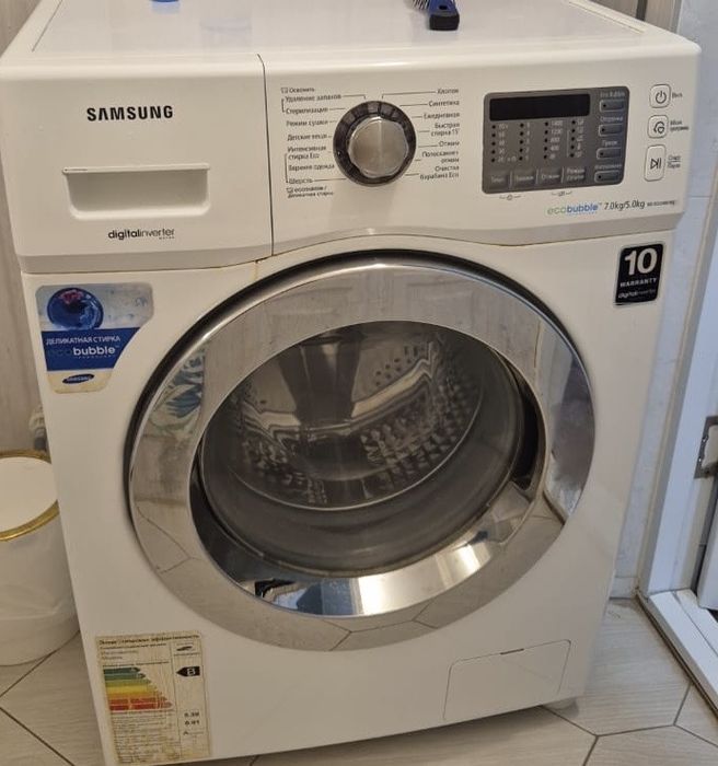 Продам стиральную машину на запчасти