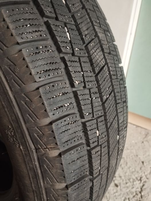 Комплект зимних шин на 17