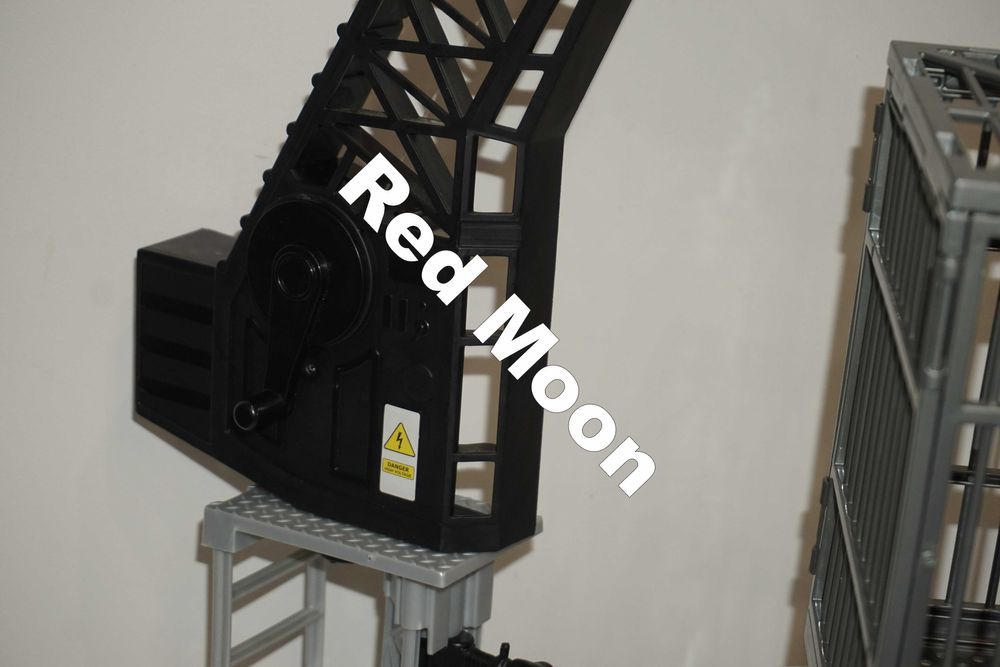 Кеч Ринг с Клетка WWE Crash Cage Wrestling Ring Playset Seat Launchers