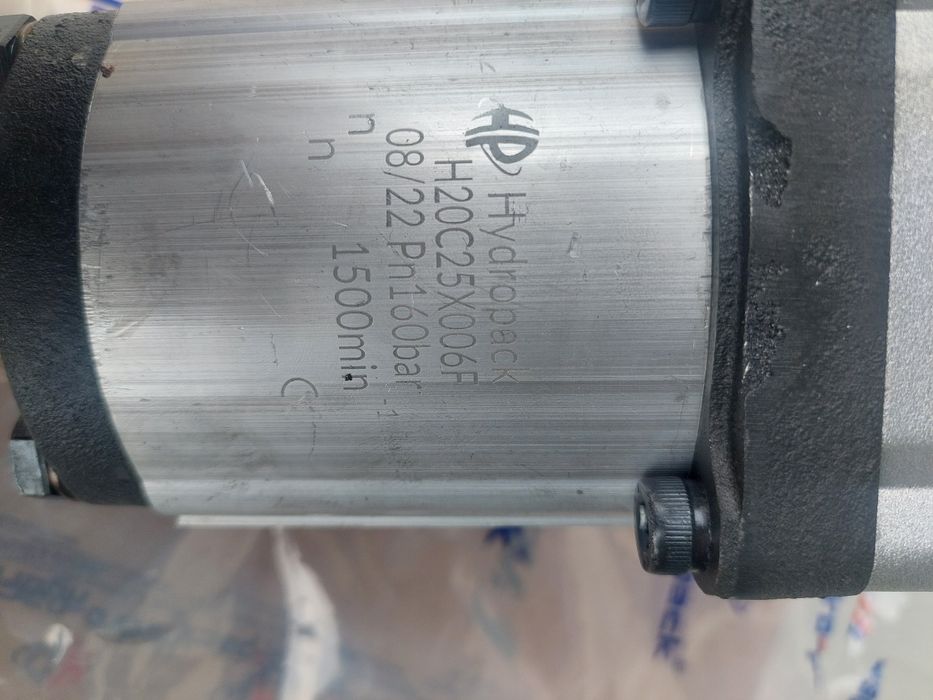 Multiplicator de turatie pentru spargator lemne