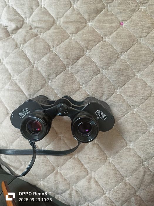 Бинокль Карл Цейс 8х30