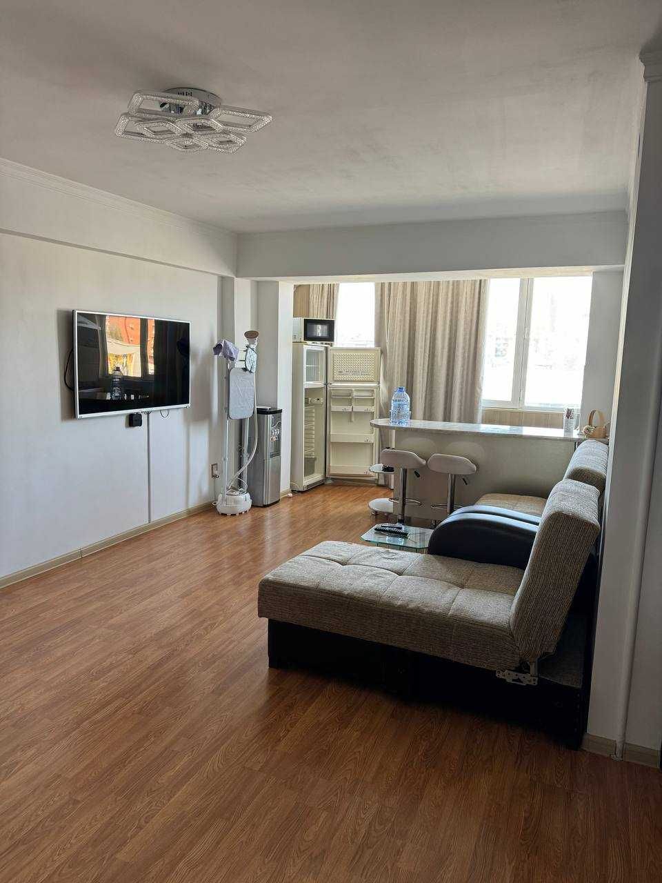 в центре столицы. пл;37м² ул. Шота Руставели, круг гостиницы "Россия".