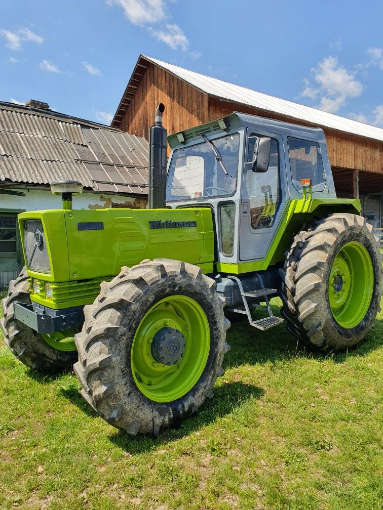 Tractor Hurliman 5110.