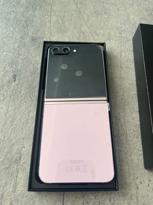 Samsung Galaxy Z Flip 5