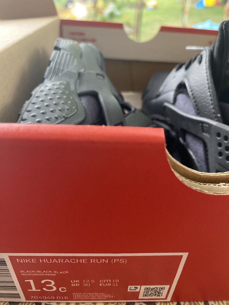 Nike huarache run Сникърси 18,5см номер 30