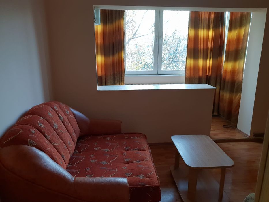 Inchiriez apartament zona  Narcisa