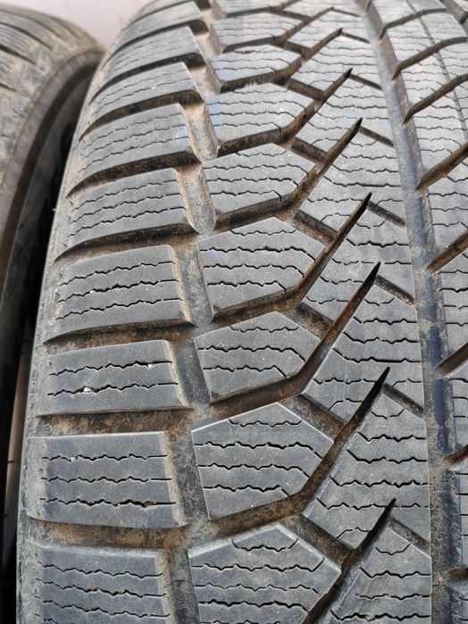 westlake zyper snow  235 55 17