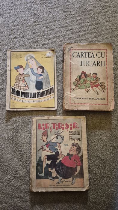 Lot 3 carti vechi pentru copii perioada interbelica