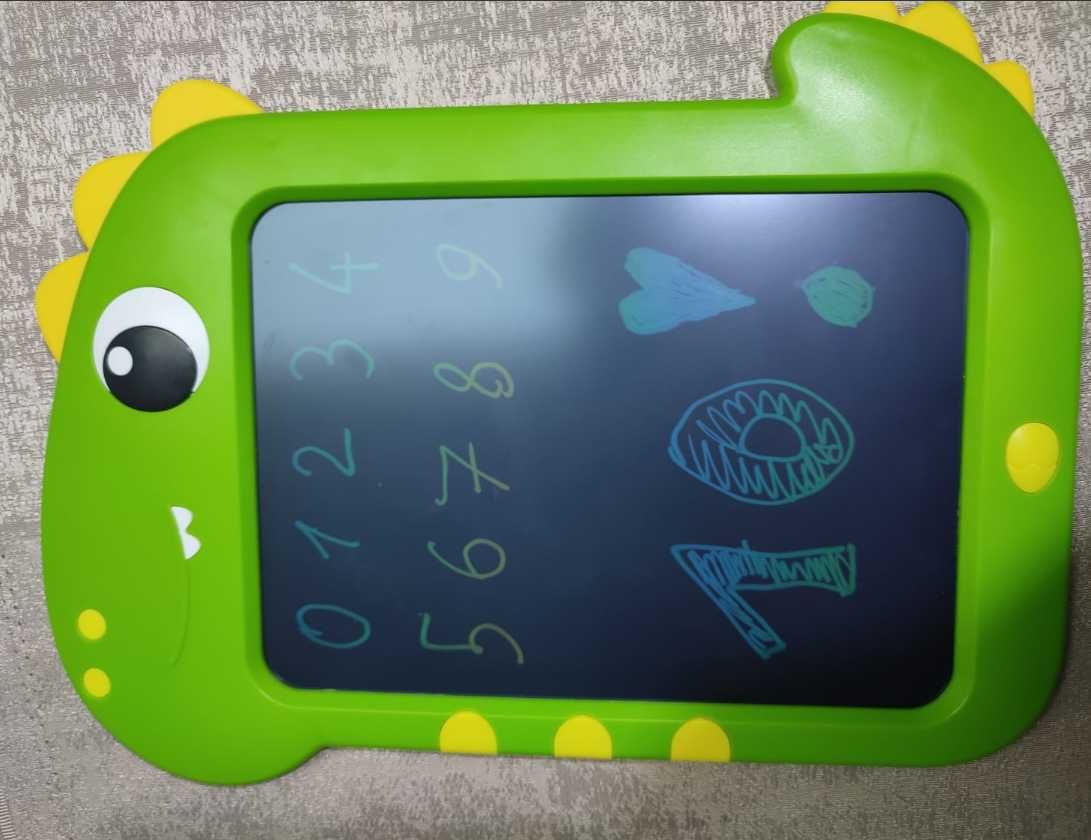 Tableta LCD pentru copii.