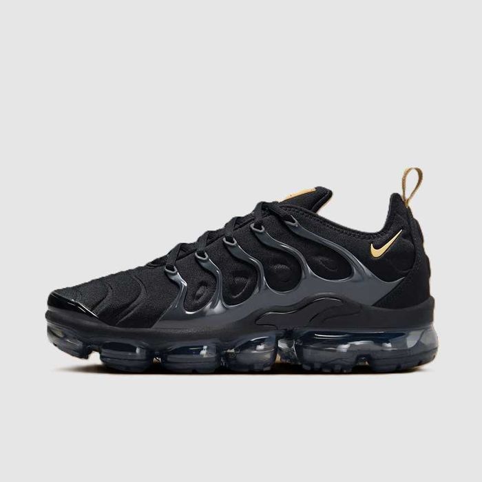 Vapormax Plus Negru-Auriu/Mărimi de la 36 la 43
