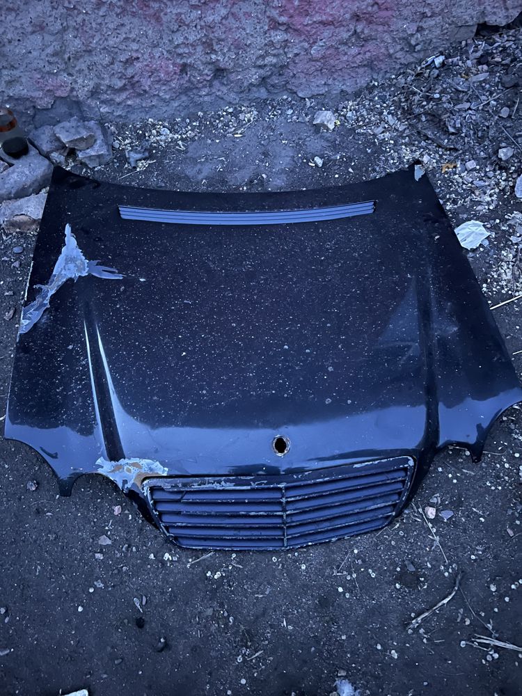 Продам капот w210 рест