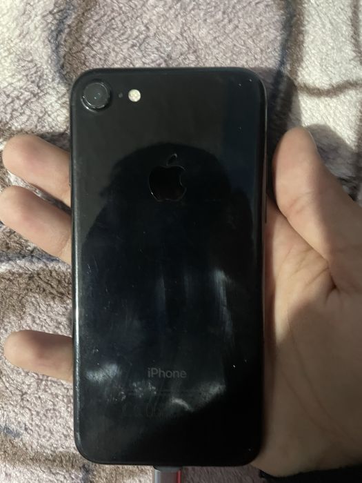Iphone 7 pentru piese sau recarosare