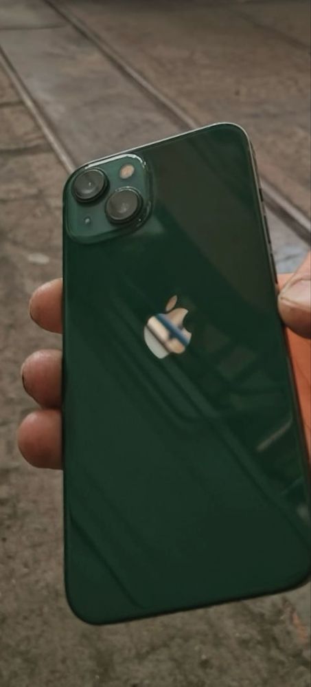 ………….iphone 13 128g