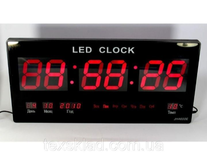 Электронные часы. 36 × 17 Elektron soatlar . Led soat kalendarli