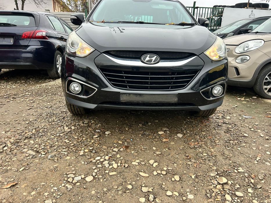 Cârlig remorcare complet cu instalație electrică Hyundai ix35 2012