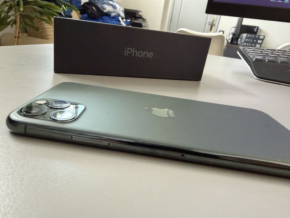 iPhone 11 Pro max, 64 GB