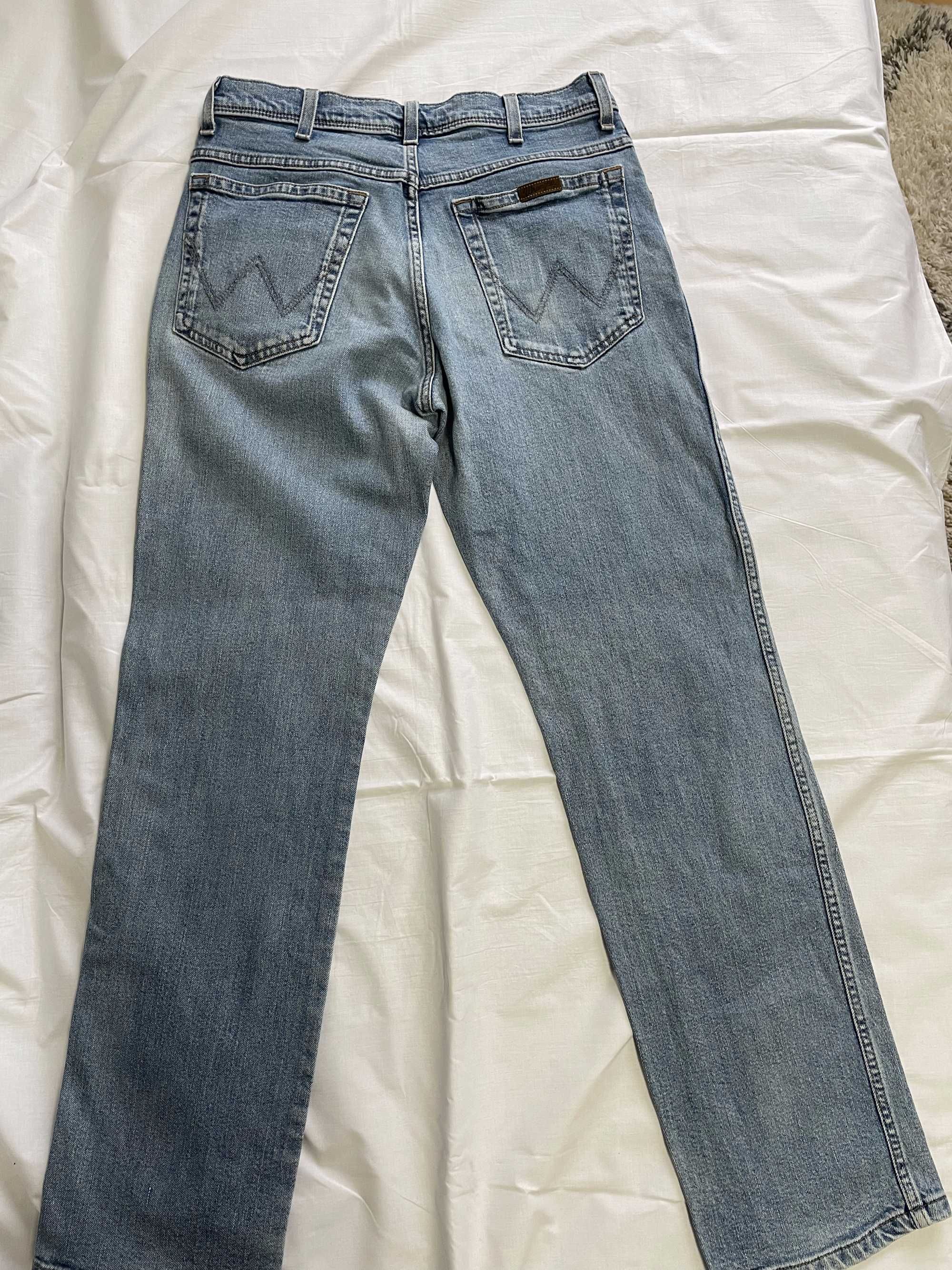 Blugi/Jeans Wrangler Regular Fit W33 L32