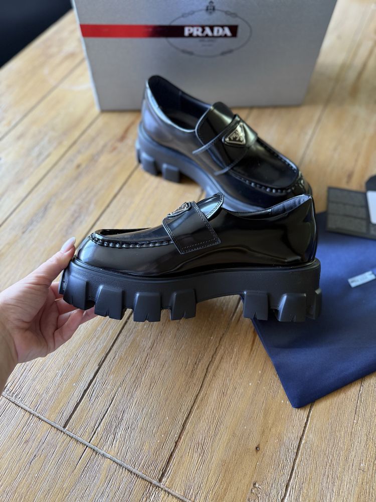 Prada лоуфъри дамски ТОП ЦЕНА 199лв пълен комплект