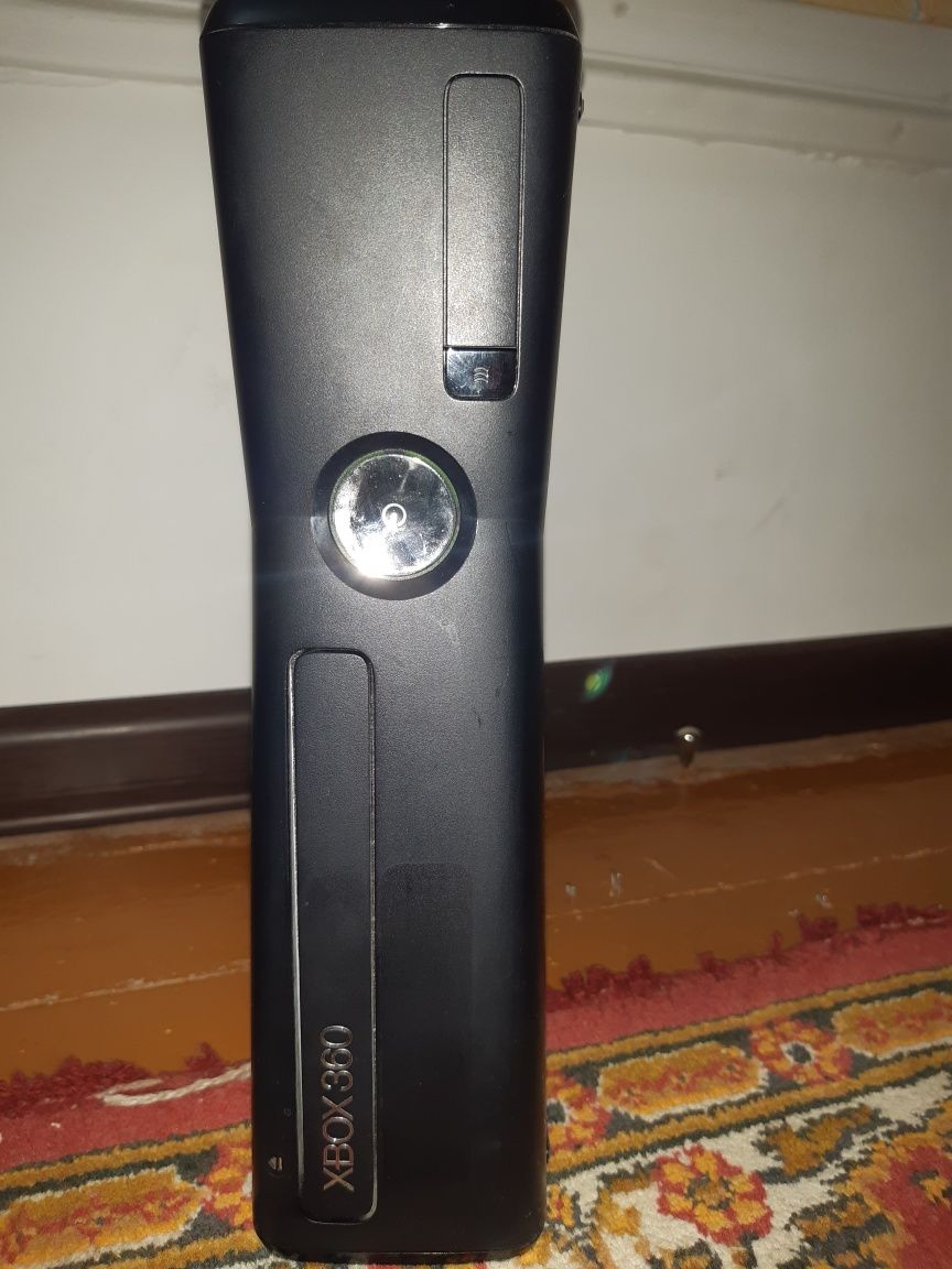 Xbox 360 500gb..