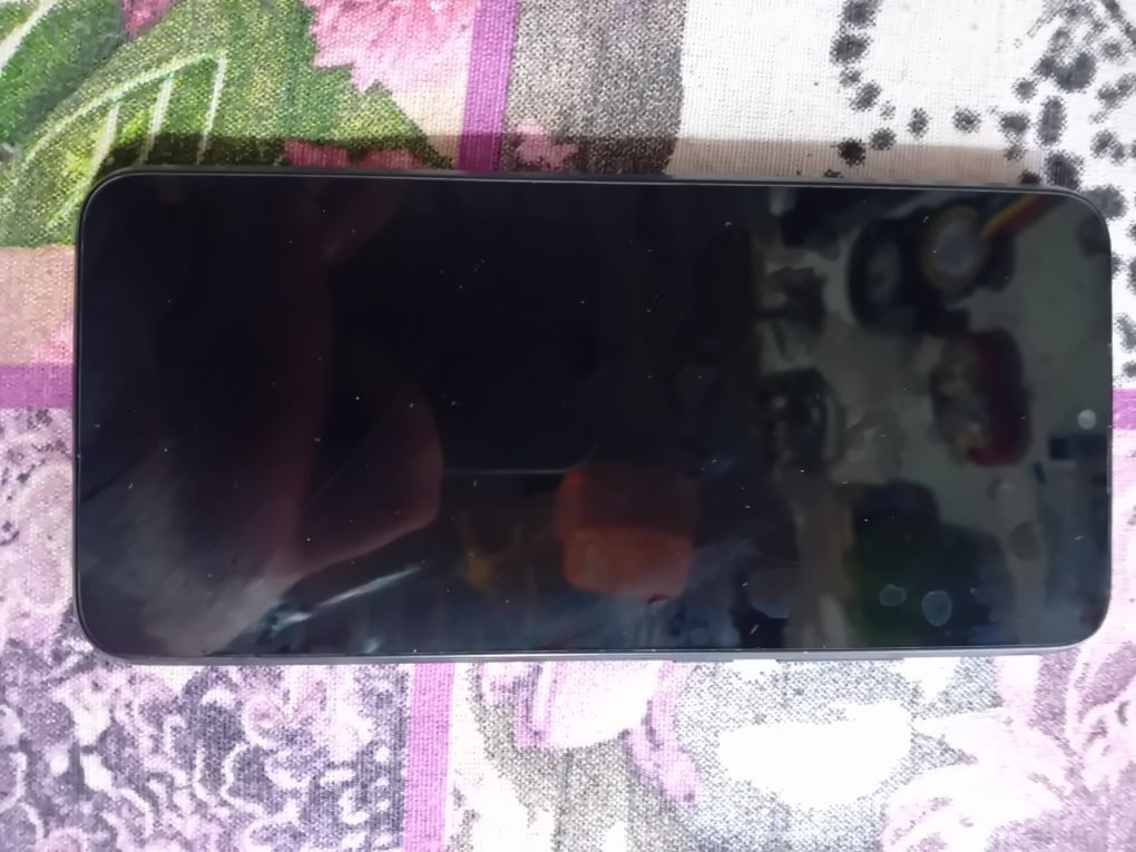 xiaomi redmi 9at + husa neagra