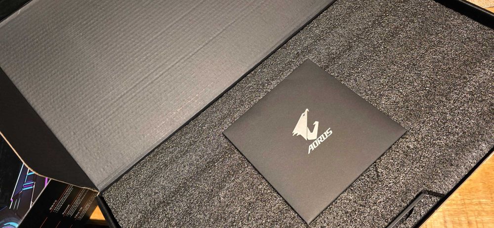 Видео карта AMD Radeon RX 9070 XT, 16GB, Gigabyte Aorus Elite, OC.