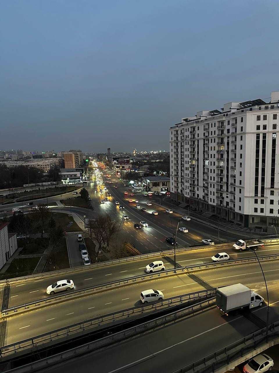 ЖК "Яккасарай Сити Молл" продается 2х ком