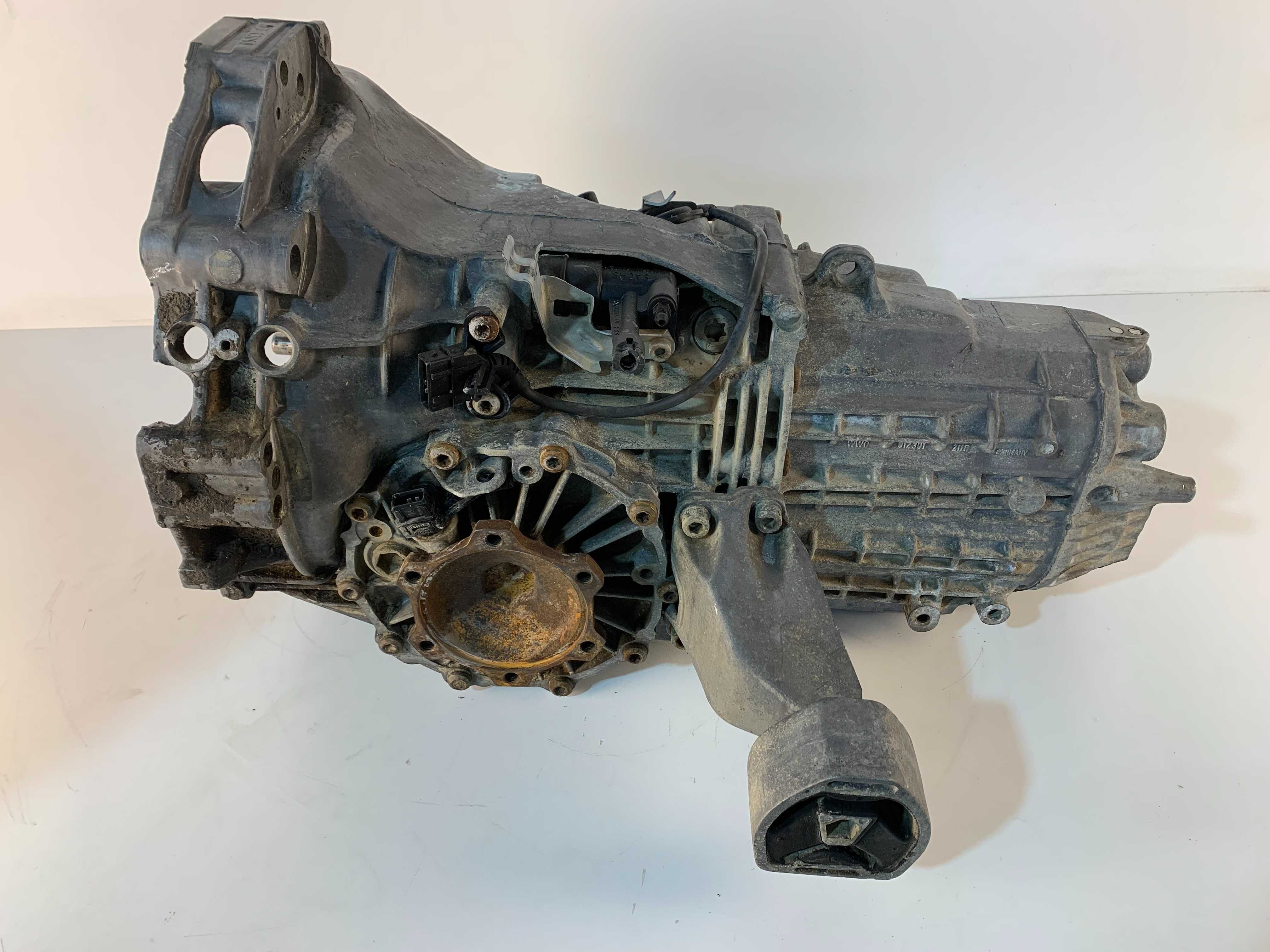 Скоростна кутия Audi S4 A4 B5 (8D2) 1.8T Aуди С4 А4 Б5 (1997-2003)