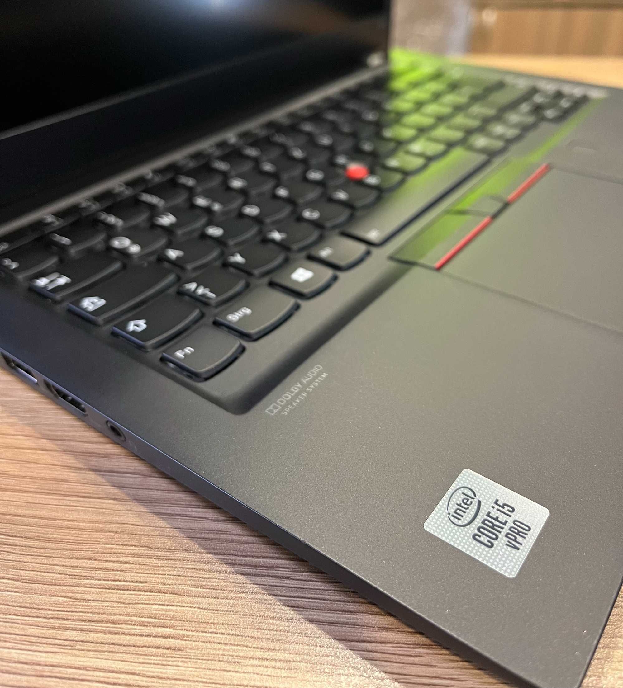 Lenovo ThinkPad T14s, Core I5 10310U 1.7/4.4 Ghz, 16/256 GB