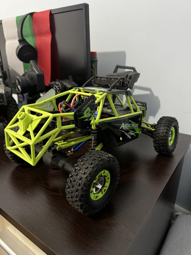 Rc Wltoys 12428 бъги