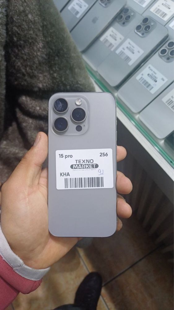 Iphone 15 pro karobka yoq pasport kopiya beriladi telga javob