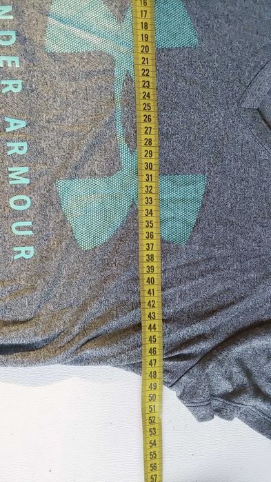 Tricou heatgear UNDER ARMOUR original (M) REDUCERE !