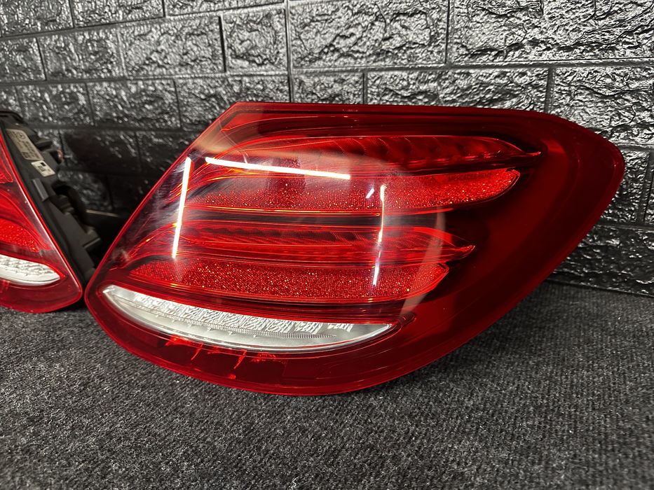 Stop stanga dreapta Mercedes W213 E klass