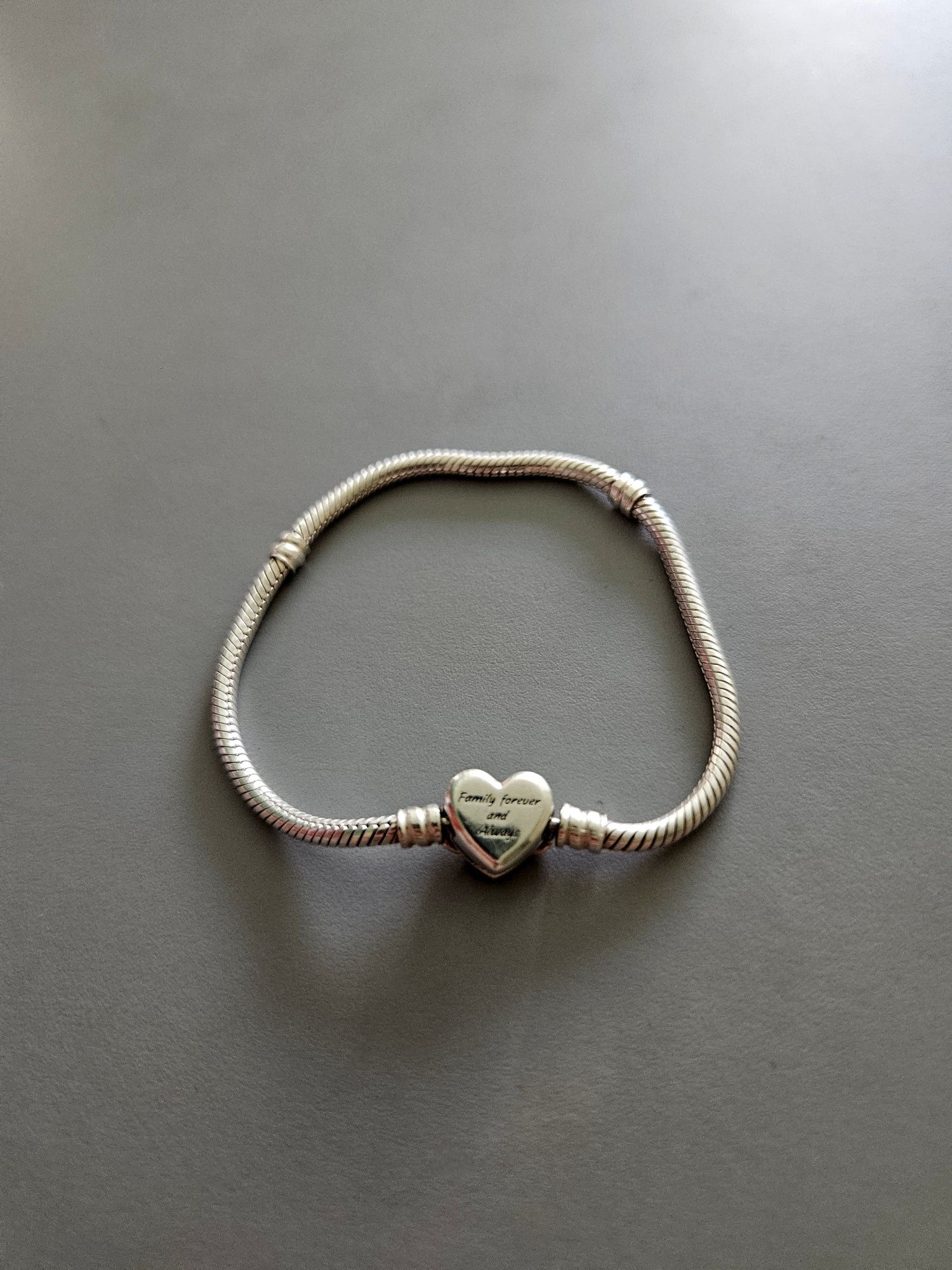 Гривна Pandora Безкрайна Любов