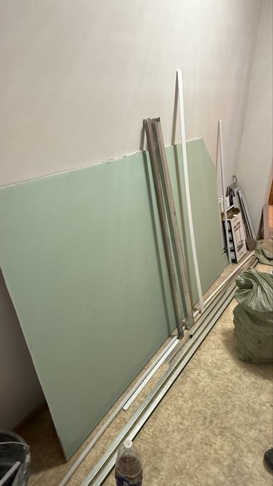Гипсокартон срочно продам