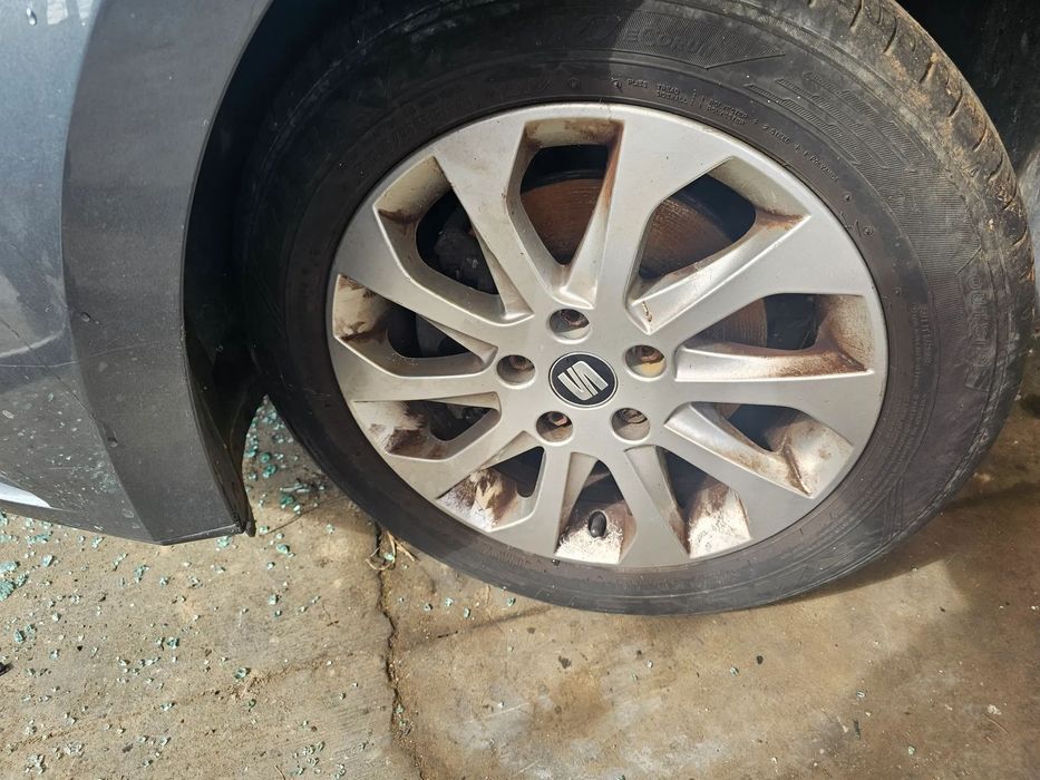 Dezmembrez Seat Leon 1.6 tdi cod CLHA 77KW an 2013