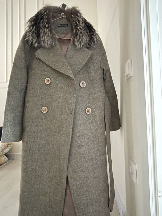 Продается пальто теплое