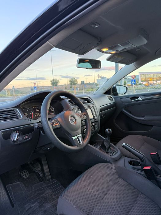 VW Jetta 2012, Euro 5, 1.6 TDI