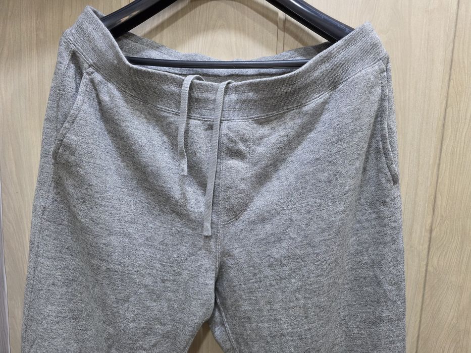 Оригинальные штаны Uniqlo