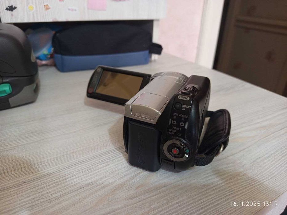 Камера Sony Hybrid