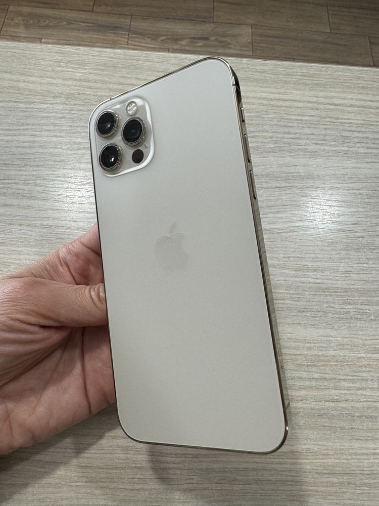iPhone 12 Pro, 128GB, 5G, Gold, Impecabil!!