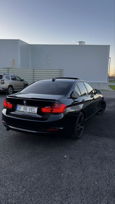 BMW seria 3 2.0d  // sport line //2015 E6 // trapa