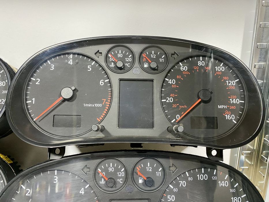 НОВО ЗАРЕЖДАНЕ!!!Километражи (табло) ауди а3 8л/audi a3 8l вдо/vdo