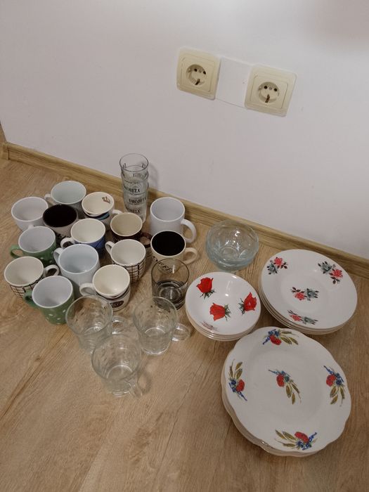 Vesela farfurii,canute