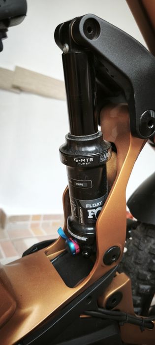 Vînd shock Fox Float DPS Performance, EVOL, custom tuned, 205 x 65mm