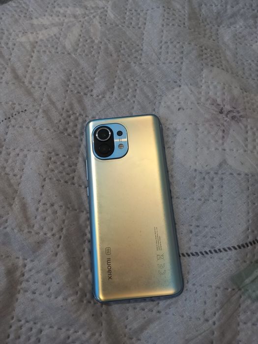 Обменяю Xiaomi mi 11