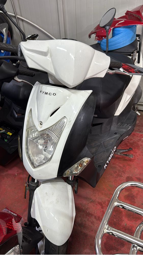 Inchiriez scuter delivery fara permis / Glovo/tazz for rent scooter