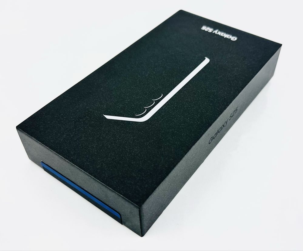 НОВ! Samsung Galaxy S25 5G 128GB Navy / Silver Гаранция!
